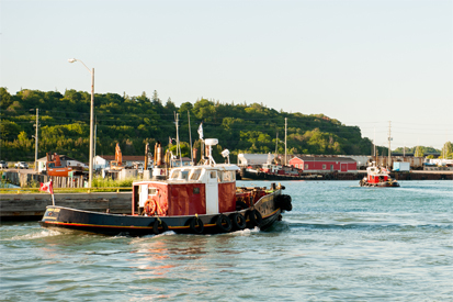 picture of a Tug Boat at the Harbour in Goderich